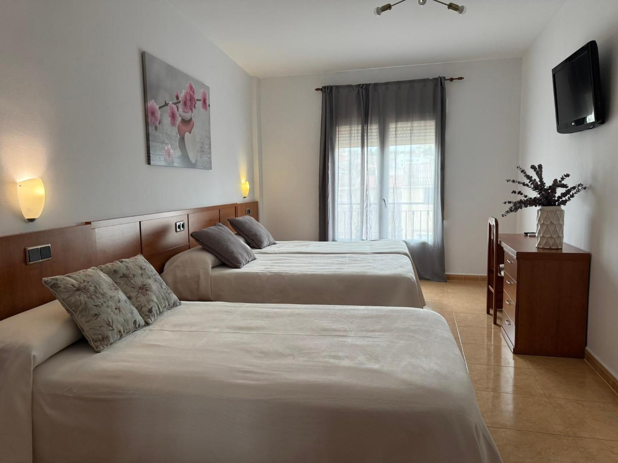 Hotel Ciudad Pozo Alcón Eksteriør billede