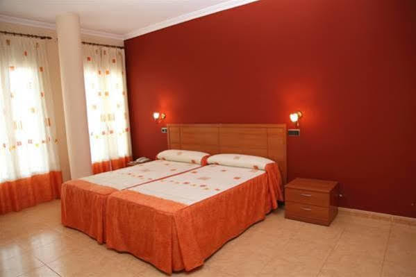 Hotel Ciudad Pozo Alcón Eksteriør billede